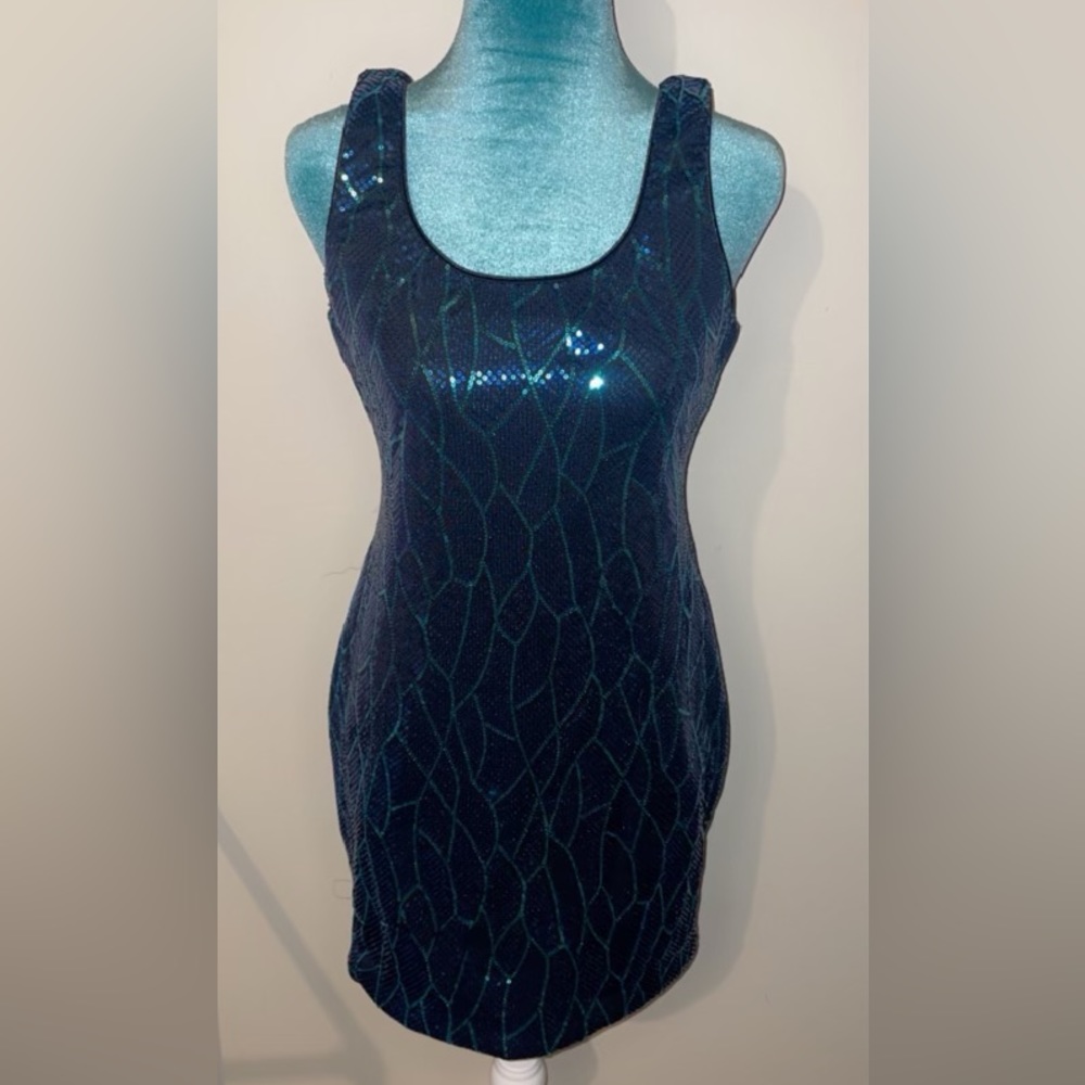 NEW GORGEOUS Blue and Green Sequined Party Dress